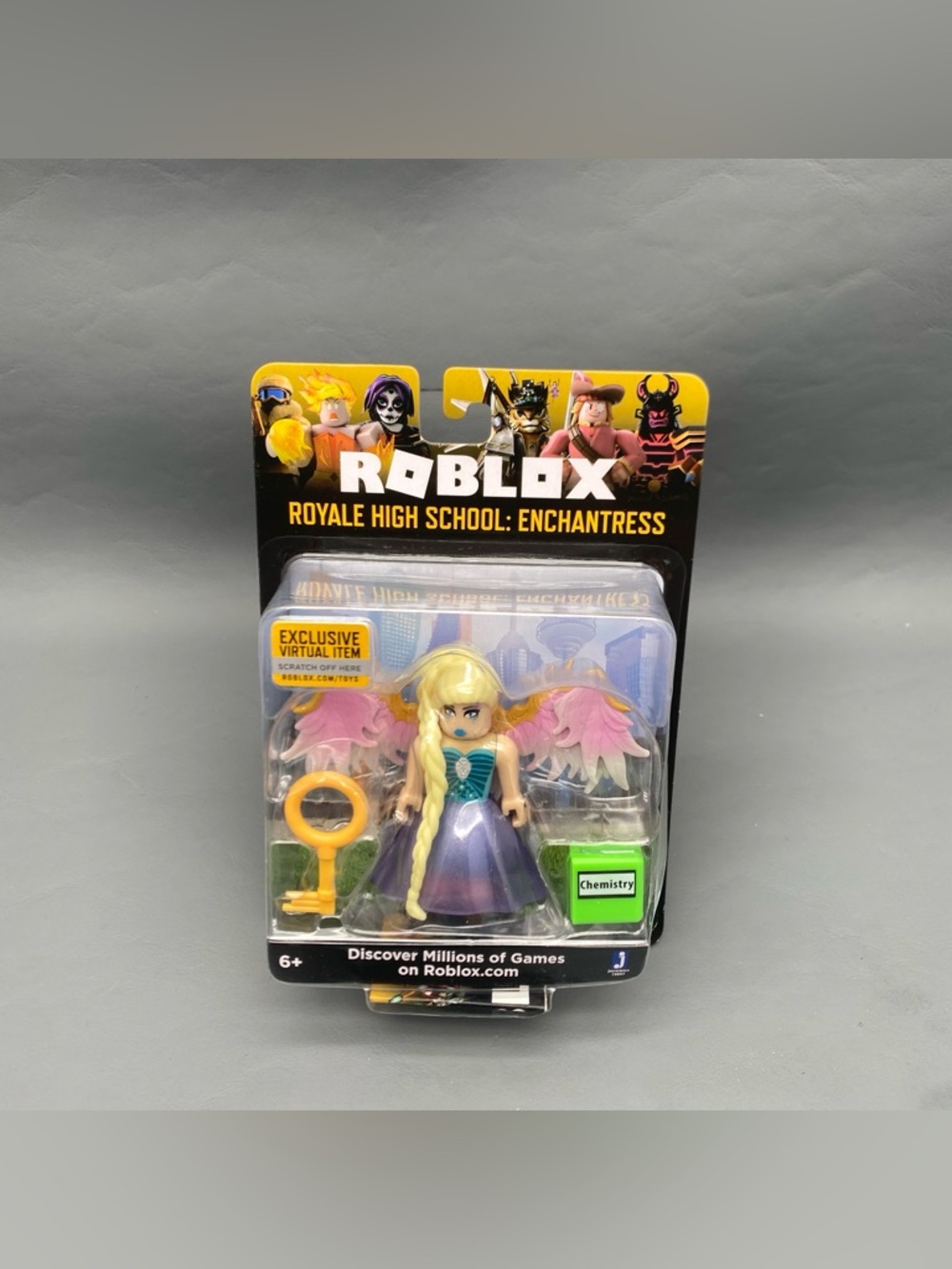 Roblox Celebrity Collection - Royale High School: Enchantress Figure Pack New!